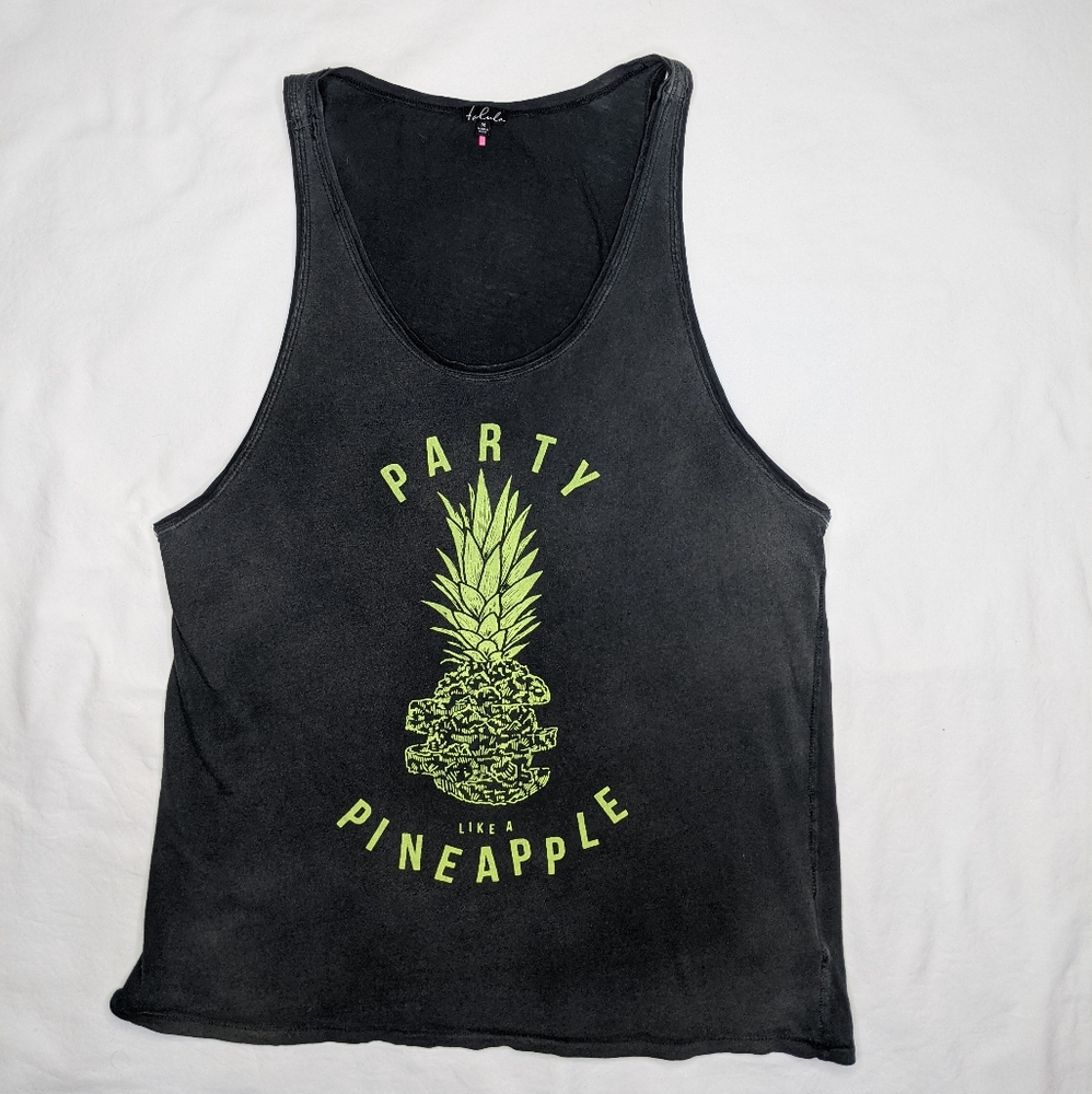 Aritzia Talula Pineapple Tank grey
